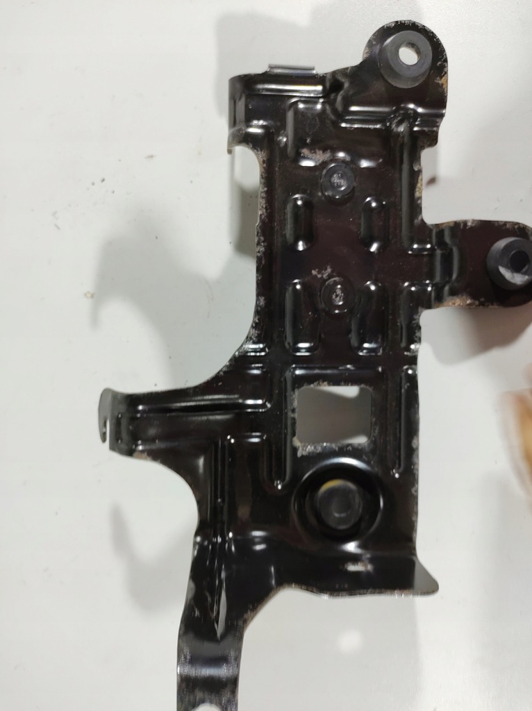 фото №10, Jeep compass 13- кронштейн фільтра повітря