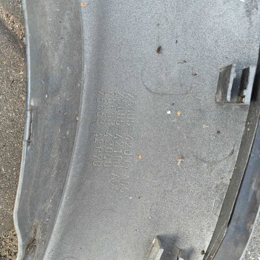 фото №5, Toyota rav4 rav-4 ii 00- молдинг крыла бампера правая перед задняя 1d4