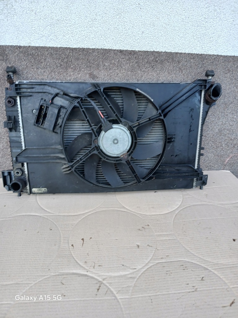 фото №1, Радиатор + вентилятор opel vectra c 2.2 16v автоматическая