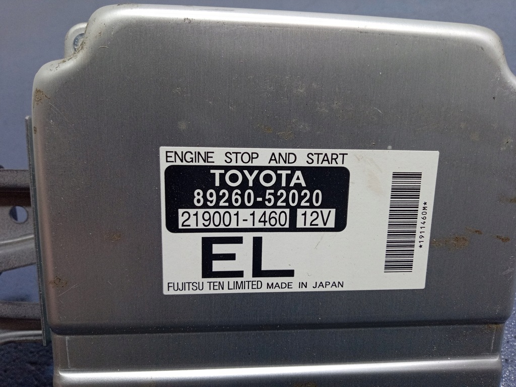 фото №4, Toyota yaris ii модуль блок управления 89260-52020