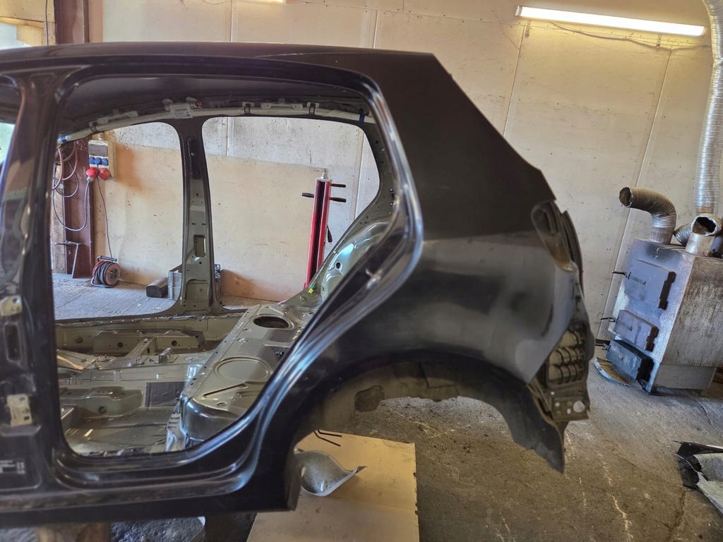 фото №7, Четверть перед задняя крыша комплектная кузов lc9x vw golf v plus