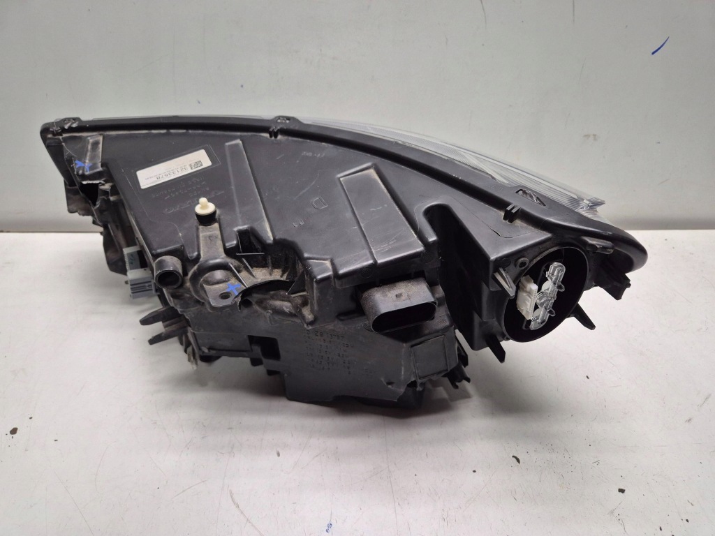 Фара правый перед фара европа  full led 32133578 volvo xc40 2 с Разборки