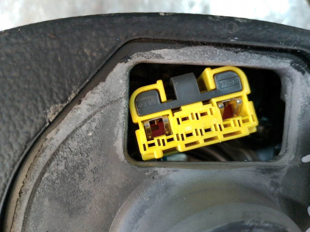 фото №7, Воздуховод с подушка vw polo 9n 6q0419091c 6q0880201j