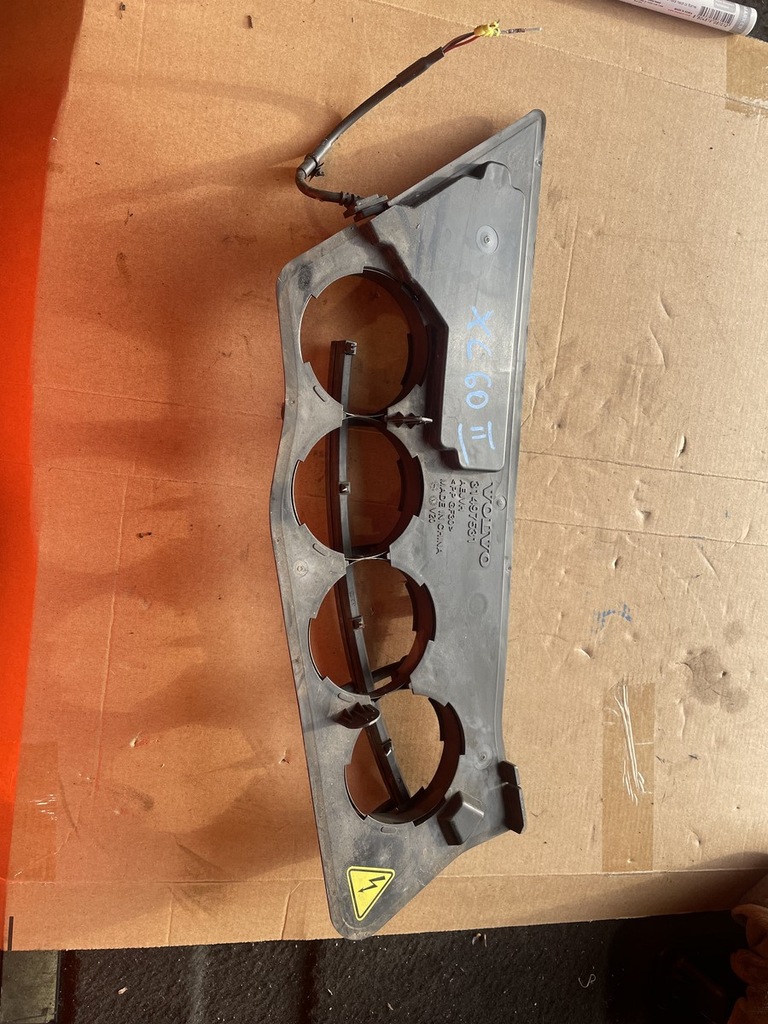 фото №1, Volvo xc60 ii xc90 ii element маскирующий 31497531