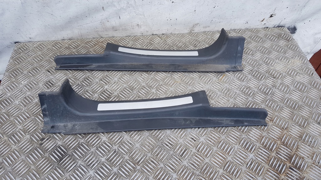 фото №2, Mercedes w203 молдинг порог левый правый задняя