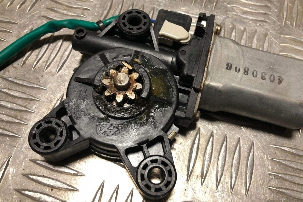 фото №8, Моторчик стекло передних левых дверь hyundai santa fé ii cm 9881026100