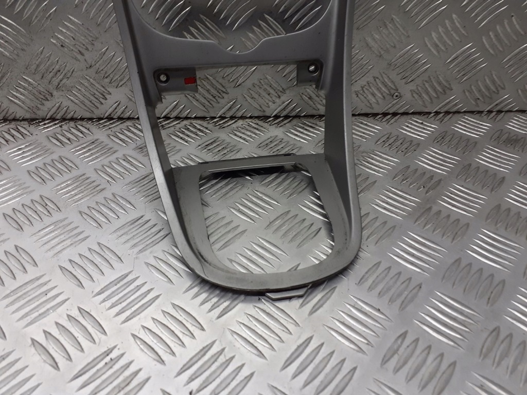 фото №3, Рамка чехол рычага переключения передач переключения передач peugeot 307 9636013877