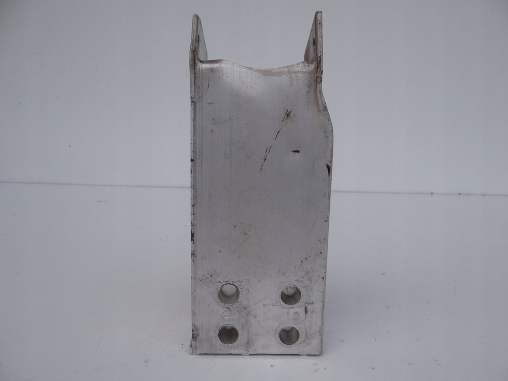 фото №11, New mercedes-benz c w206 передняя часть left распорка a2066209300 original