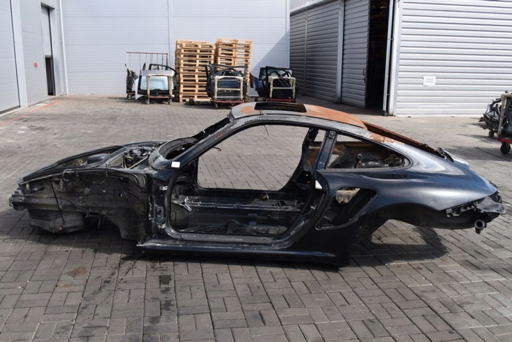 Купить Четверть крыло  левый правый  задний порог стойка  porsche 911 6 vi 997 купе рестайлинг