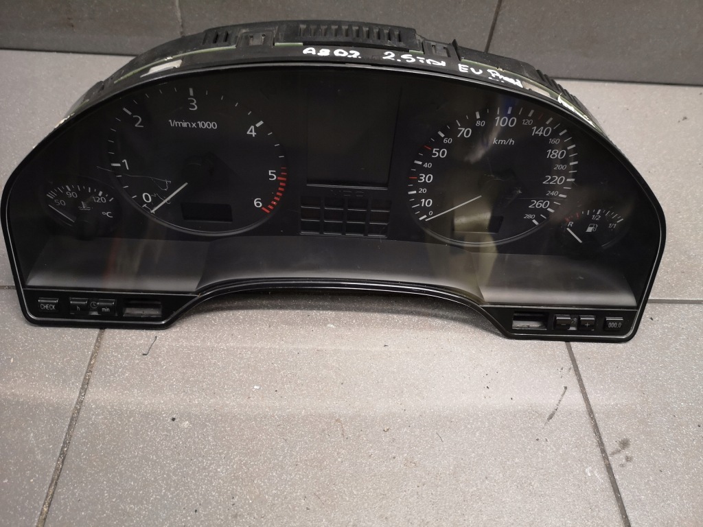фото №1, Счетчик приборы audi a8 d2 2.5 tdi 4d0919033ae