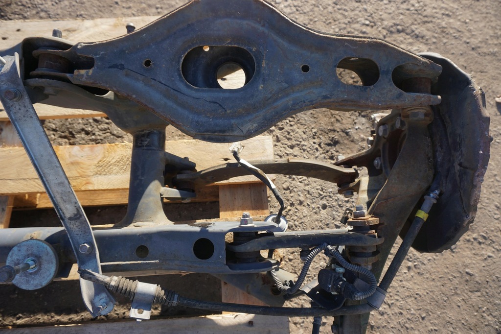 фото №10, Mitsubishi outlander ii балка zawoeszenia заднього підрамник підрамник 2007-2012rok