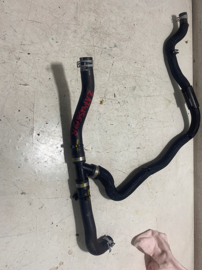 Купити Renault trafic шланг води 217415619r