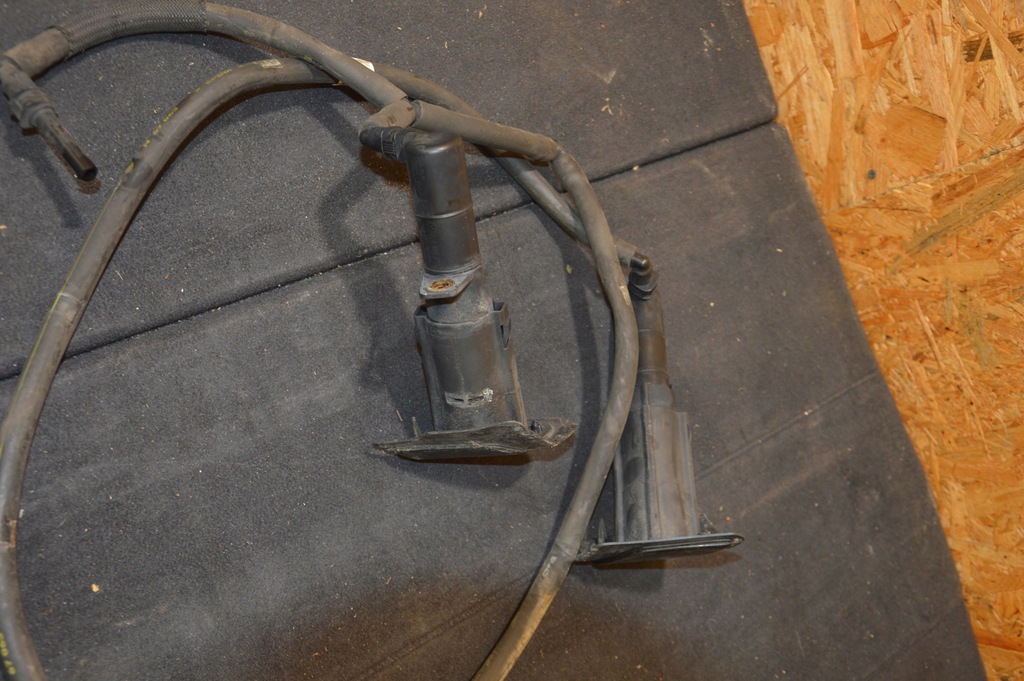 фото №5, Vw golf vi омыватель лампа, заглушки 5k0955978a