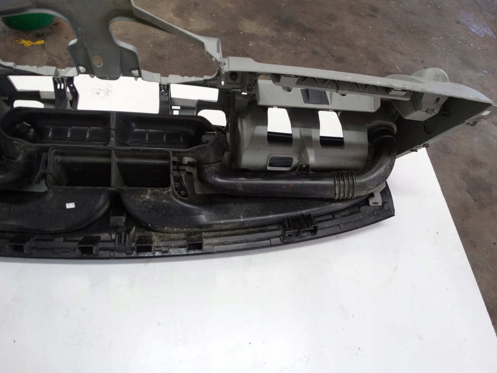 фото №16, Панель приладів панель приладів renault master ii 8200188560