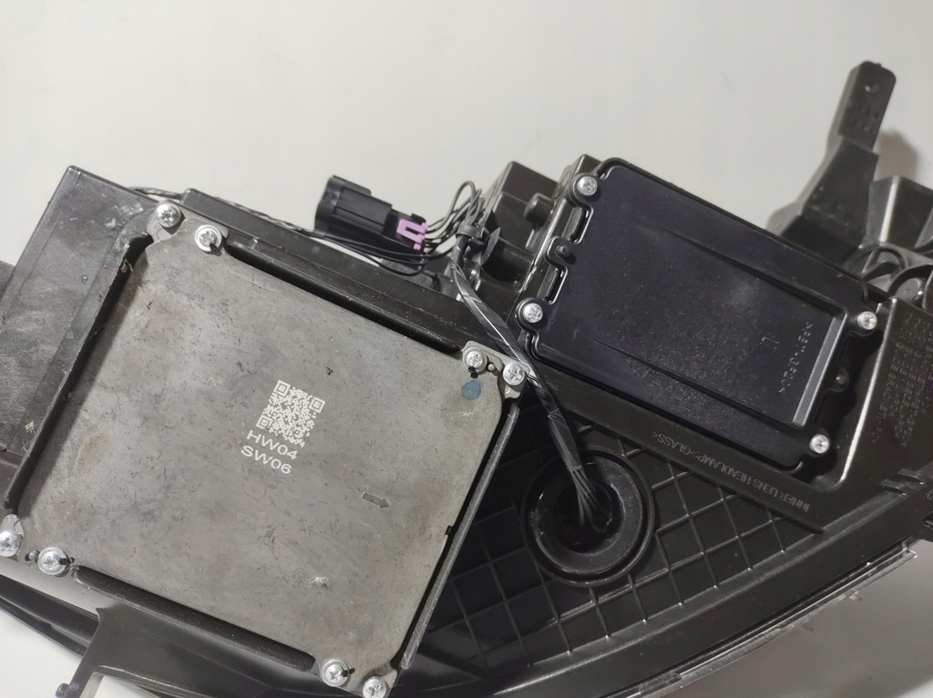 фото №8, Mg zs ev 2023 - лампа led лівий перед uk a00005l0500