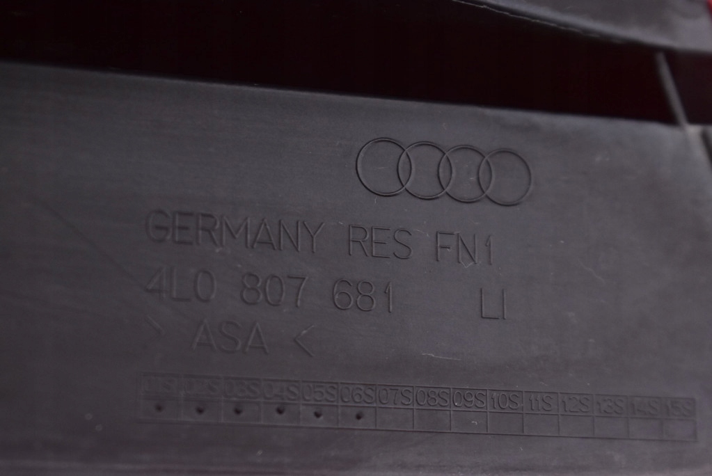 фото №7, Решітка бампера ліва 4l0807681 audi q7 4l 05-09