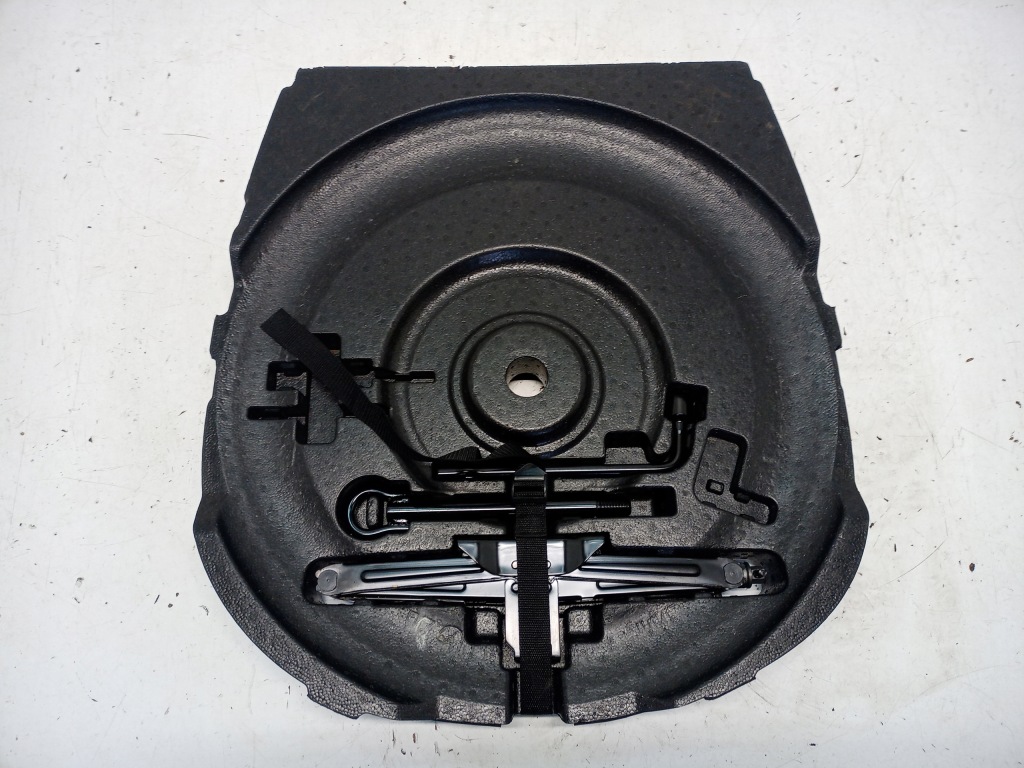 Купити Контейнер домкрат ключ вушко renault arkana 997509669r