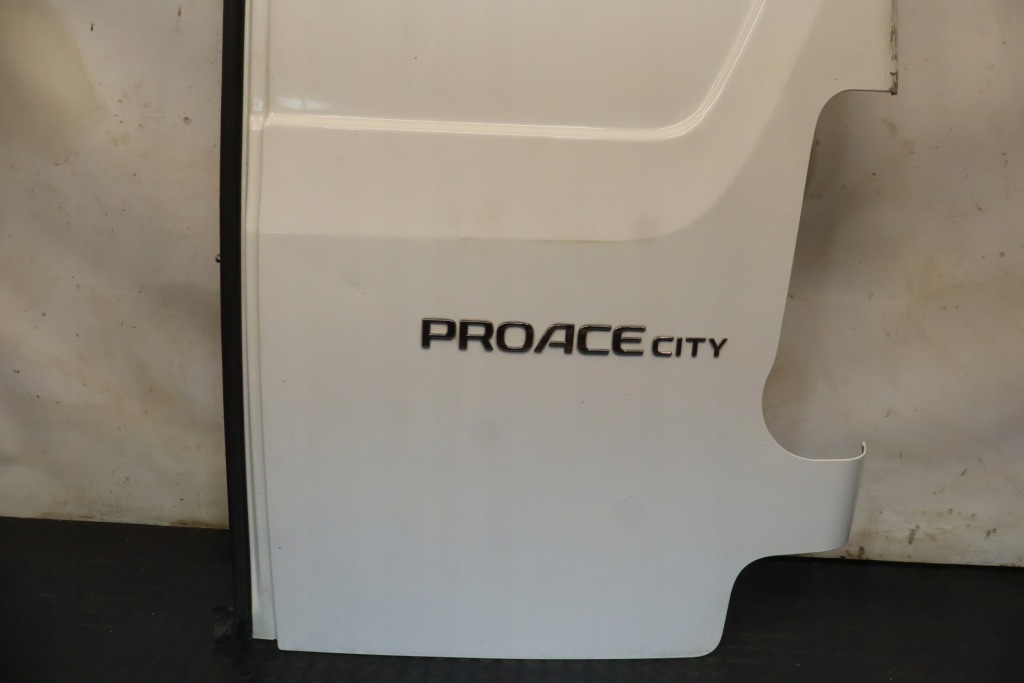 фото №4, Дверь правый задняя багажника toyota proace ii minivan