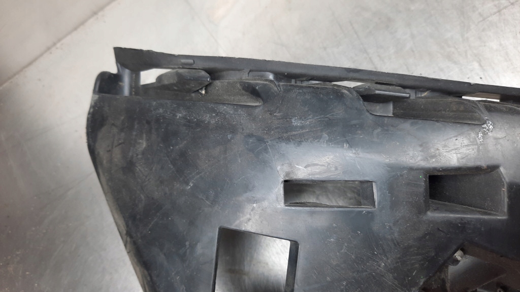 фото №5, Напрямна бампера перед правий 31323426 volvo s60 v60 пошкоджений