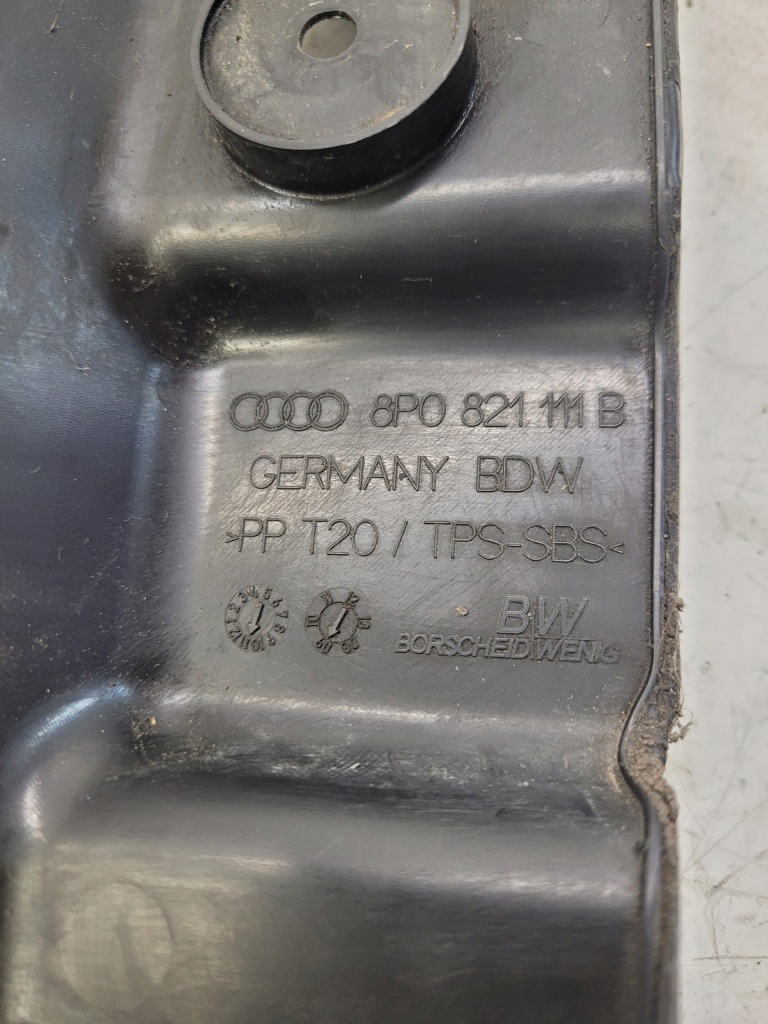 фото №5, Шумоизоляция крыла левая audi a3 8p 8p0821111b