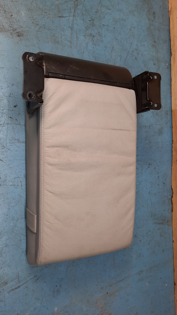 фото №1, Podłokientik задний сиденье mercedes w220 s-klasa