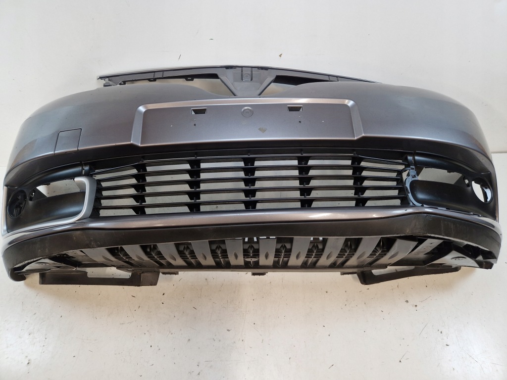 Renault scenic 3 3 рестайлинг  бампер передний перед решётка плита 620222347r Киев