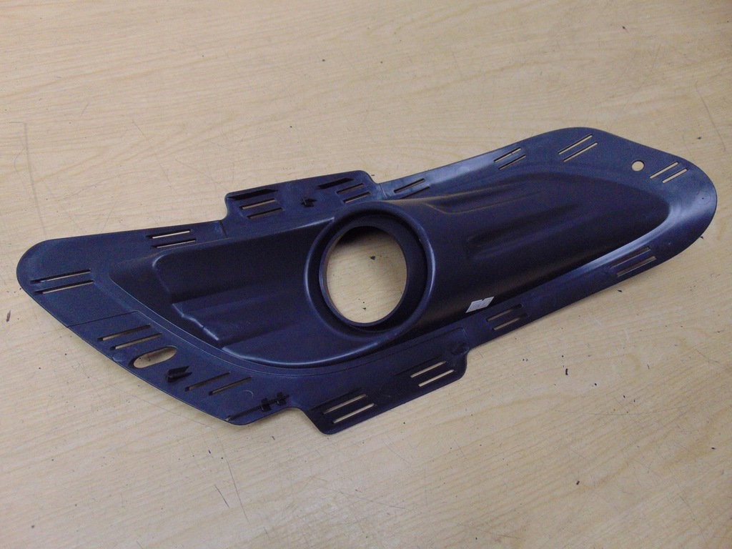 фото №8, Решётка рамка противотуманной фары левая ford transit courier