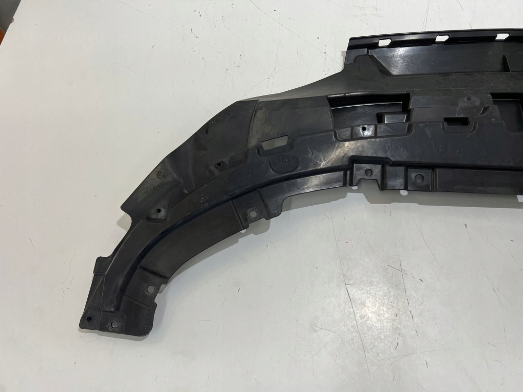 Спойлер плита dół бампера audi q7 4m0 Киев