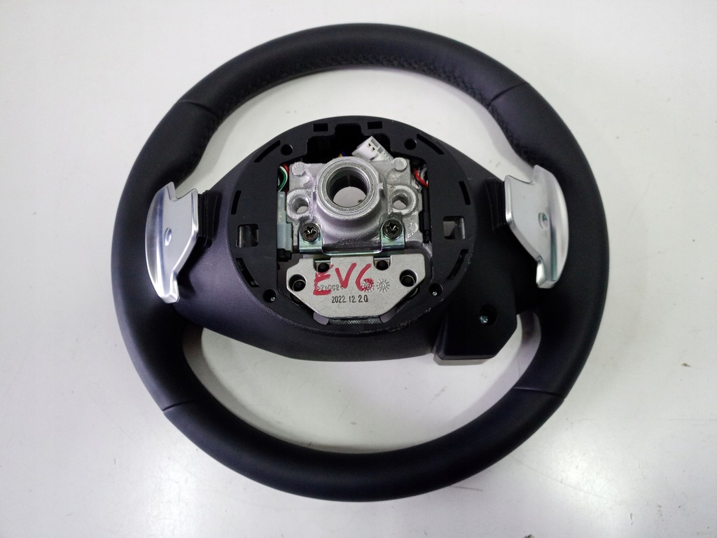 фото №6, Воздуховод кожаный kia ev6