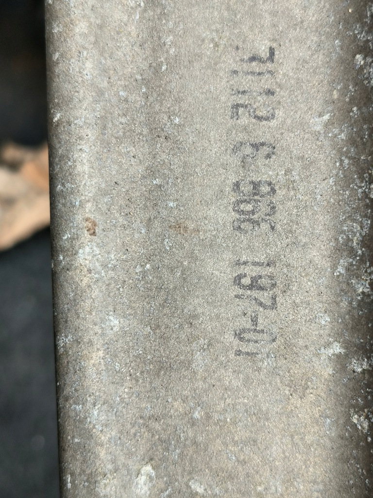 фото №11, Поворотный кулак рычаг амортизатор подвеска bmw i8 пробег 38439km