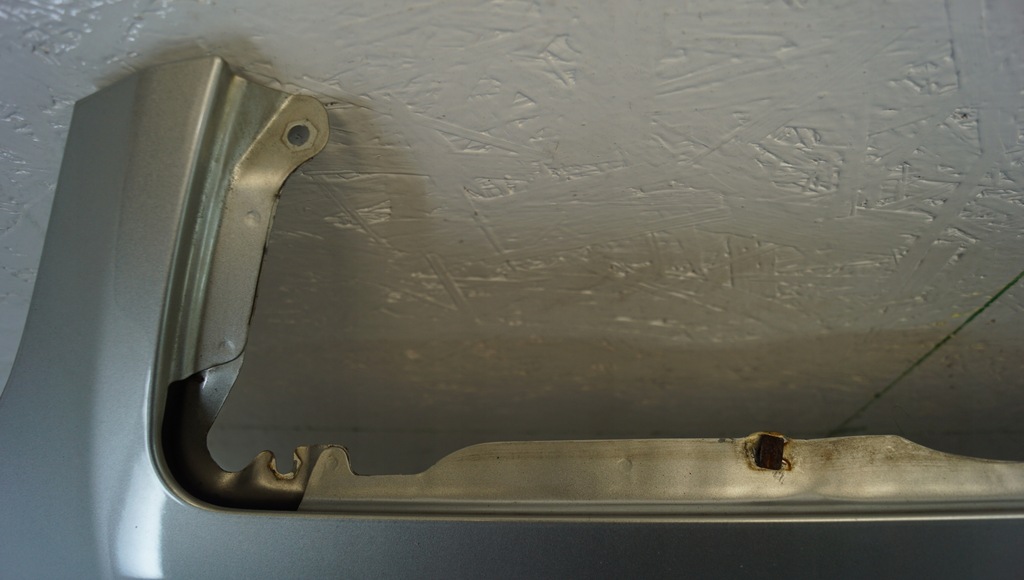 фото №8, Капот крышка двигателя toyota avensis verso 1c0