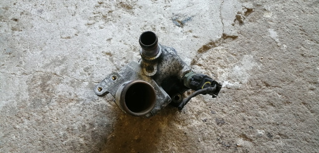 фото №1, Kia venga 1.4 crdi корпус термостата