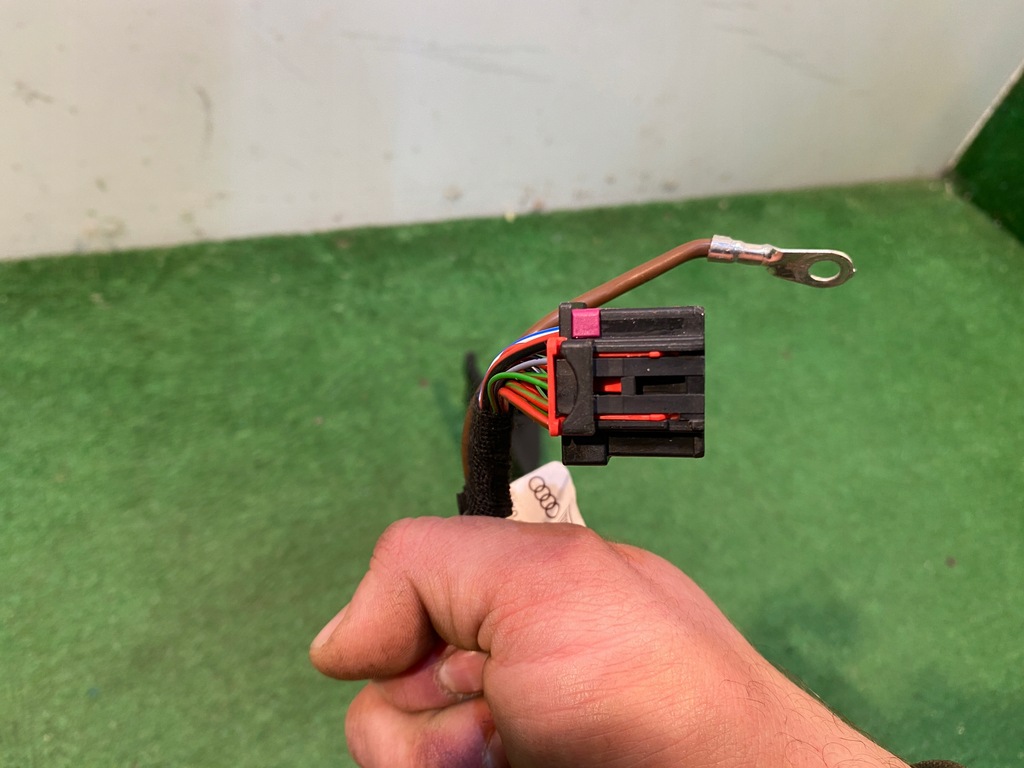 фото №7, Audi a6 c8 4k0 hak буксирувальний 4k0800491h