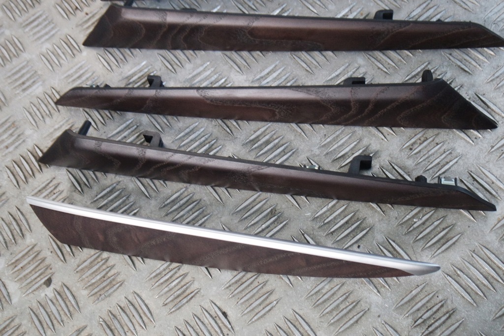 фото №5, Накладки декоративні внутрішнє maserati levante p158