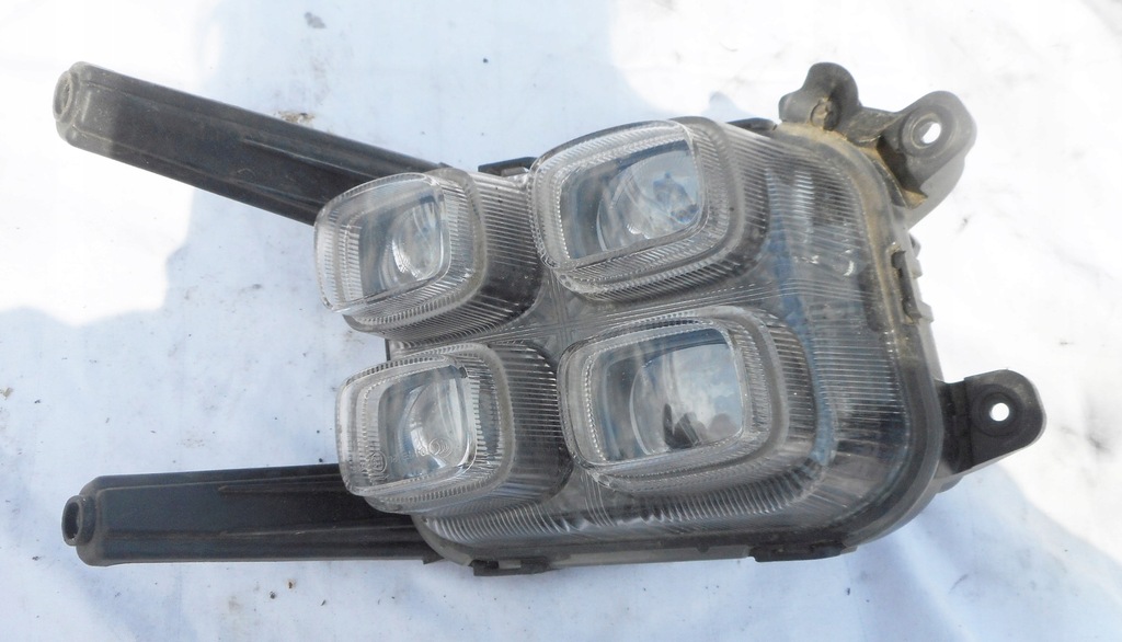 фото №1, Kia sportage iv противотуманная фара правый led drl