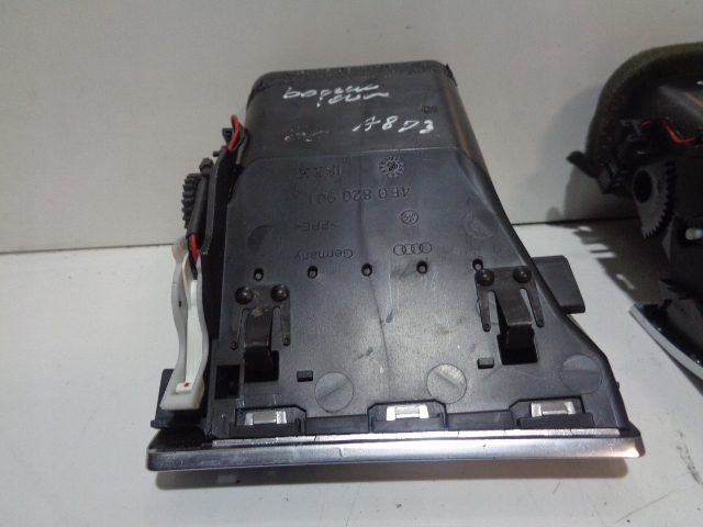 фото №11, Решітка обдув ліва audi a8 d3 4e0820901