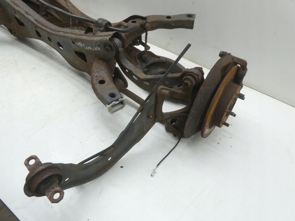 фото №6, Mazda 3 bm балка підвіска задня задня поворотний кулак підрамник