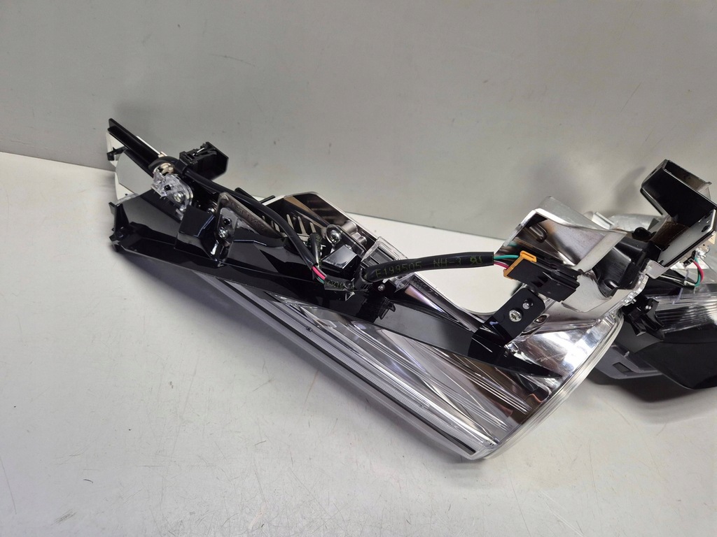 фото №8, Mazda cx-5 ii 2018 декоры лампы передняя левая с лампы o nr: kb8n51040