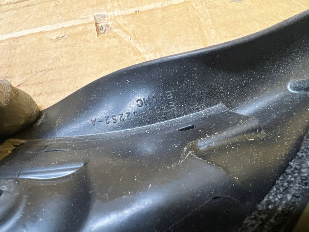 Прокладка дах скло jaguar f-type x152 cabrio Недорого