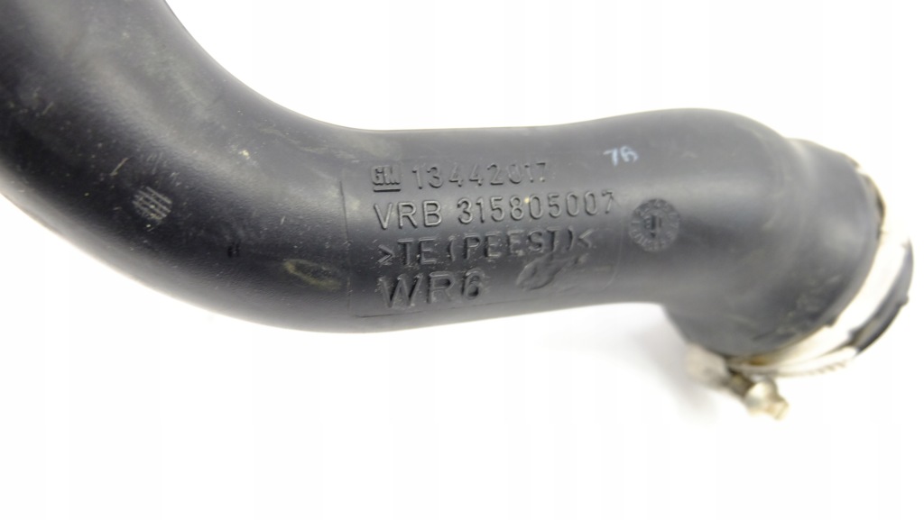 Opel adam 1.4t шланг труба повітря 13442017 Оригінал