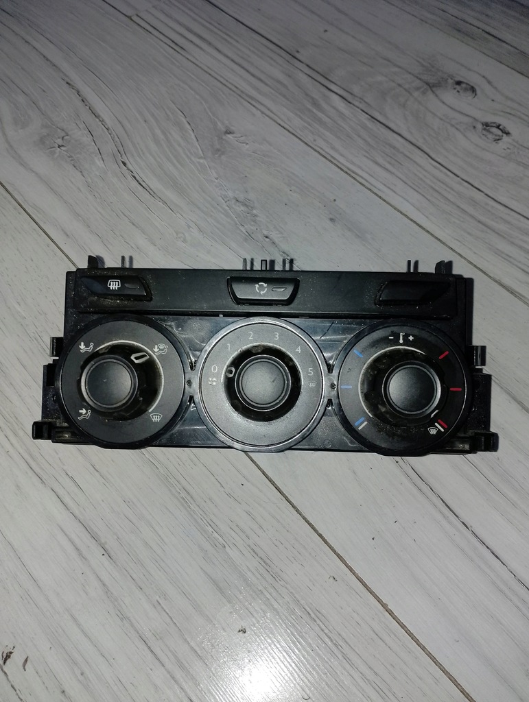 фото №1, Панель обдув 400018002 citroen c3 ii