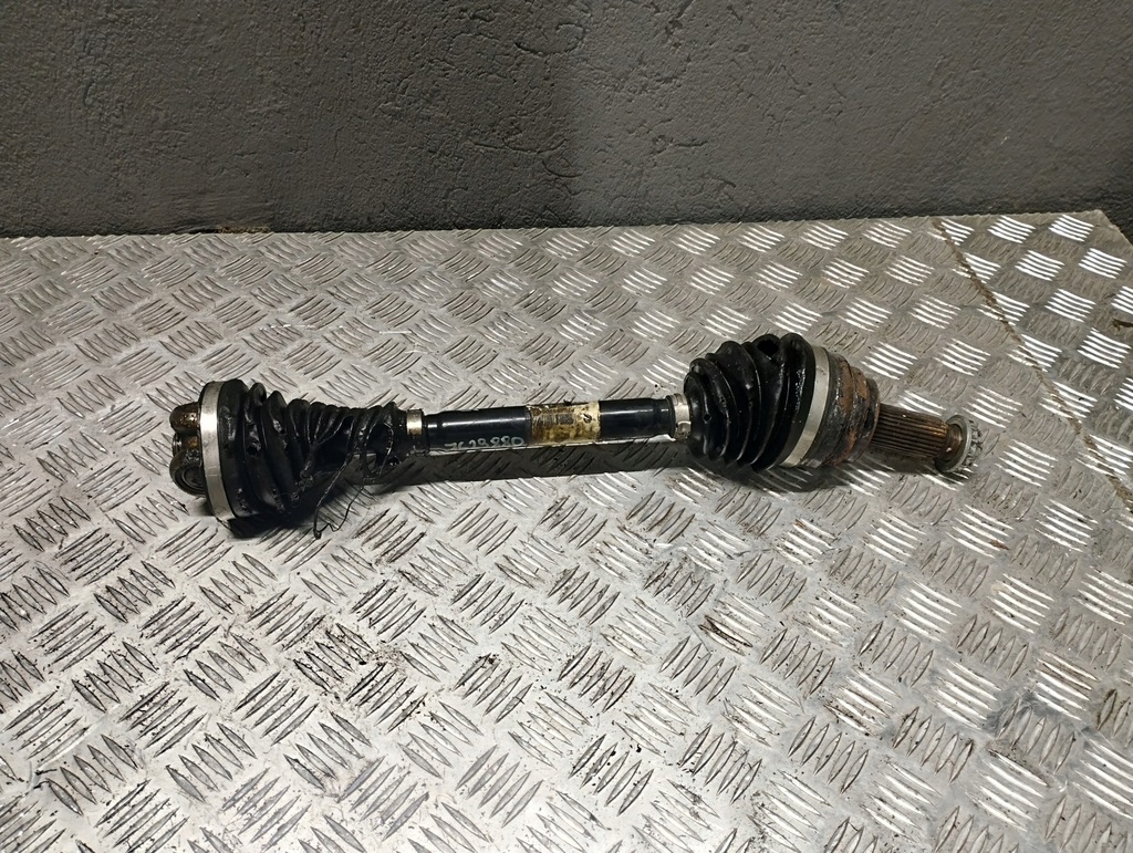 фото №1, Bmw f15 f16 привідний вал права правий перед передня 7629880