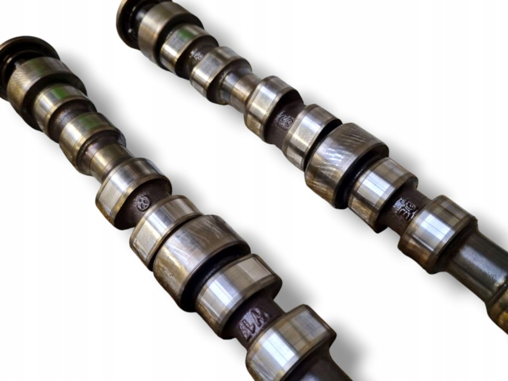 фото №10, Крышка клапанов валы volkswagen golf 5 2007 036103475bn