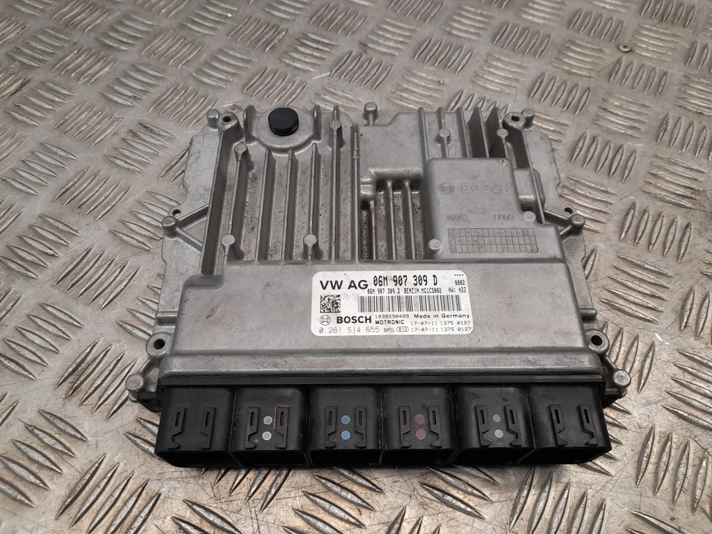 фото №6, Audi a4 b9 8w0907559h с передний блоки управления двигателя