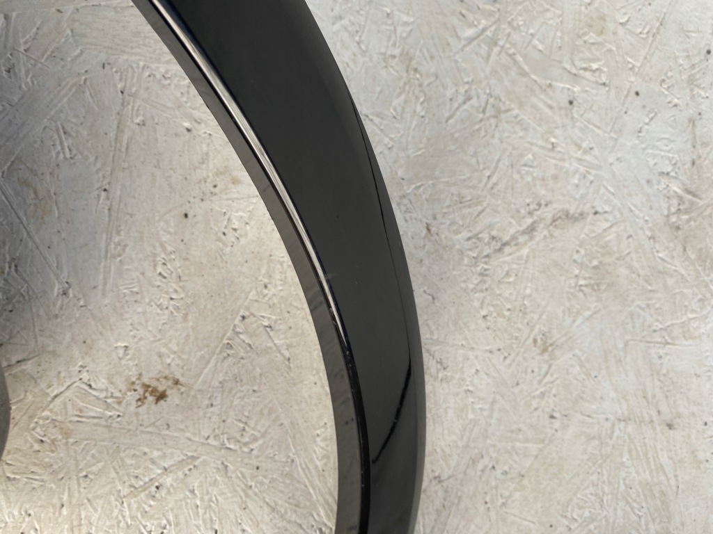 фото №8, Молдинг крыло audi q7 4m0 4m0853025e левая задняя