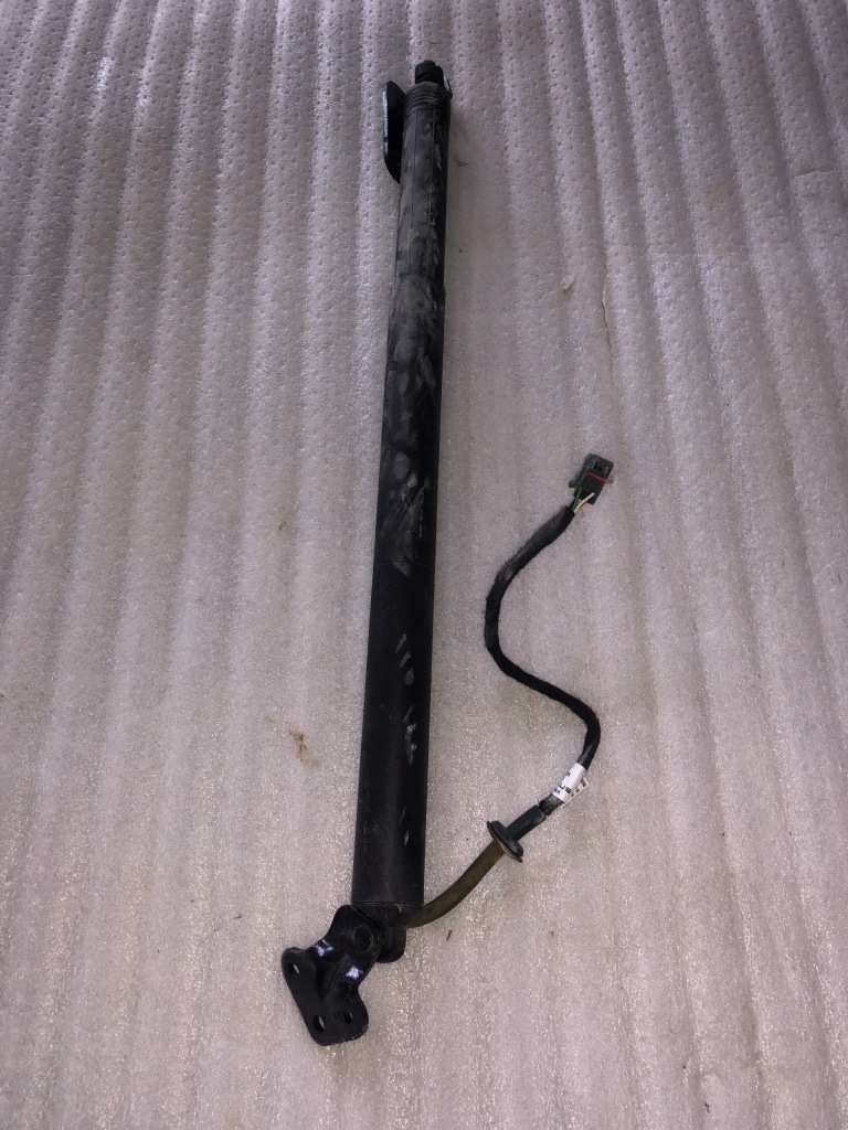 фото №1, Porsche macan lift привод крышки багажника