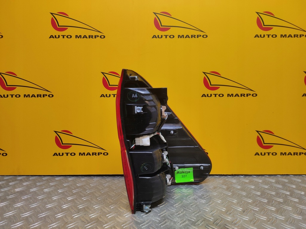 фото №4, Toyota hilux 2017- lift лампа задня ліва