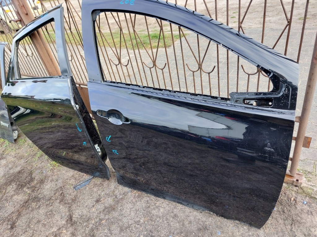 фото №2, Zoe дверь перед переднее правое renault zoe