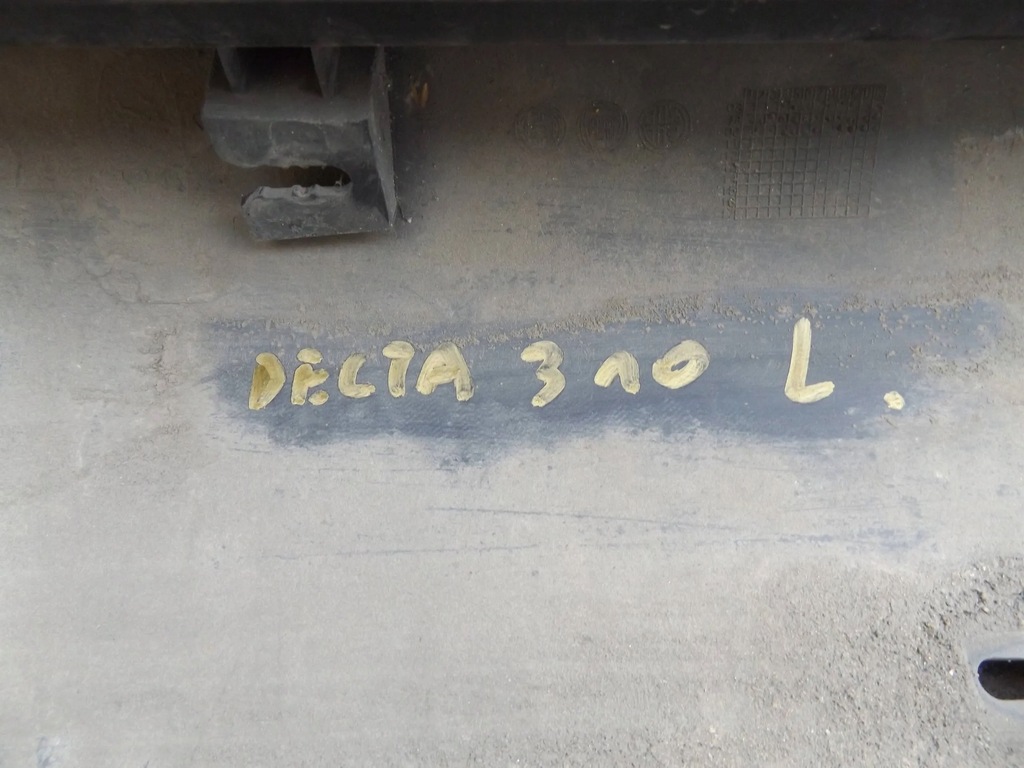 фото №8, Delta iii молдинг порог левая