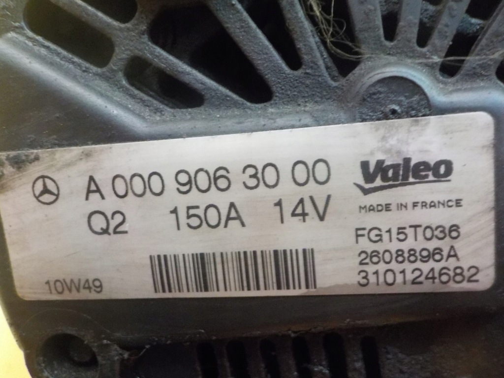 Mercedes w204 w212 slk c250 1.8 cgi 12r 204km 271860 генератор a0009063000 Недорого